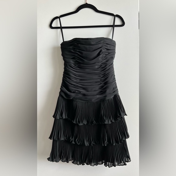 WHBM Strapless, Ruched & Layered, Black Cocktail Dress - Picture 1 of 7